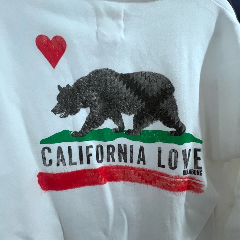 Billabong California White Sweatshirt NWOT  Size Womens - Picture 3 of 4